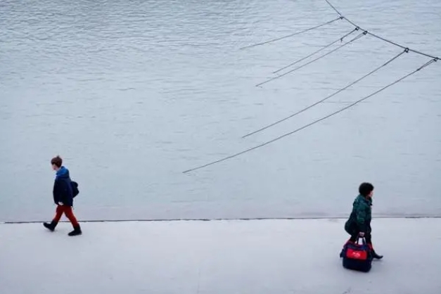 对孩子不舍离别的心情的句子