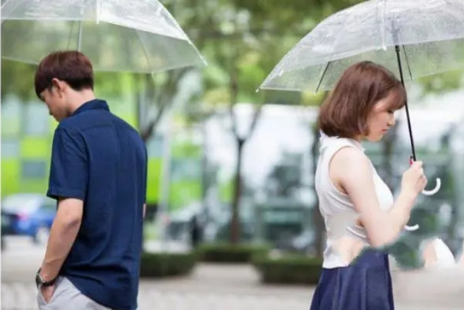 夫妻感情伤感的句子